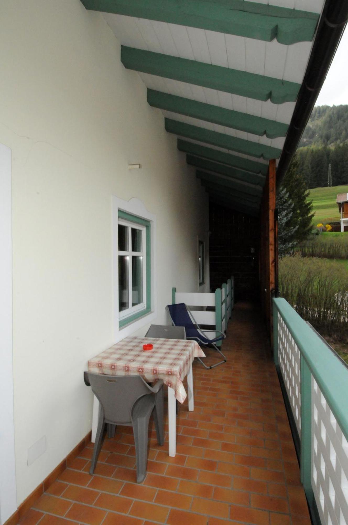 Apartamento Casa Al Mesdì Pozza di Fassa Exterior foto